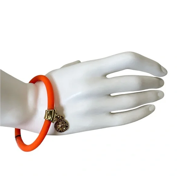 MARC by MARC JACOBS TUBULAR SILICONE CHARM BRACELET (NWT) - Picture 4 of 4